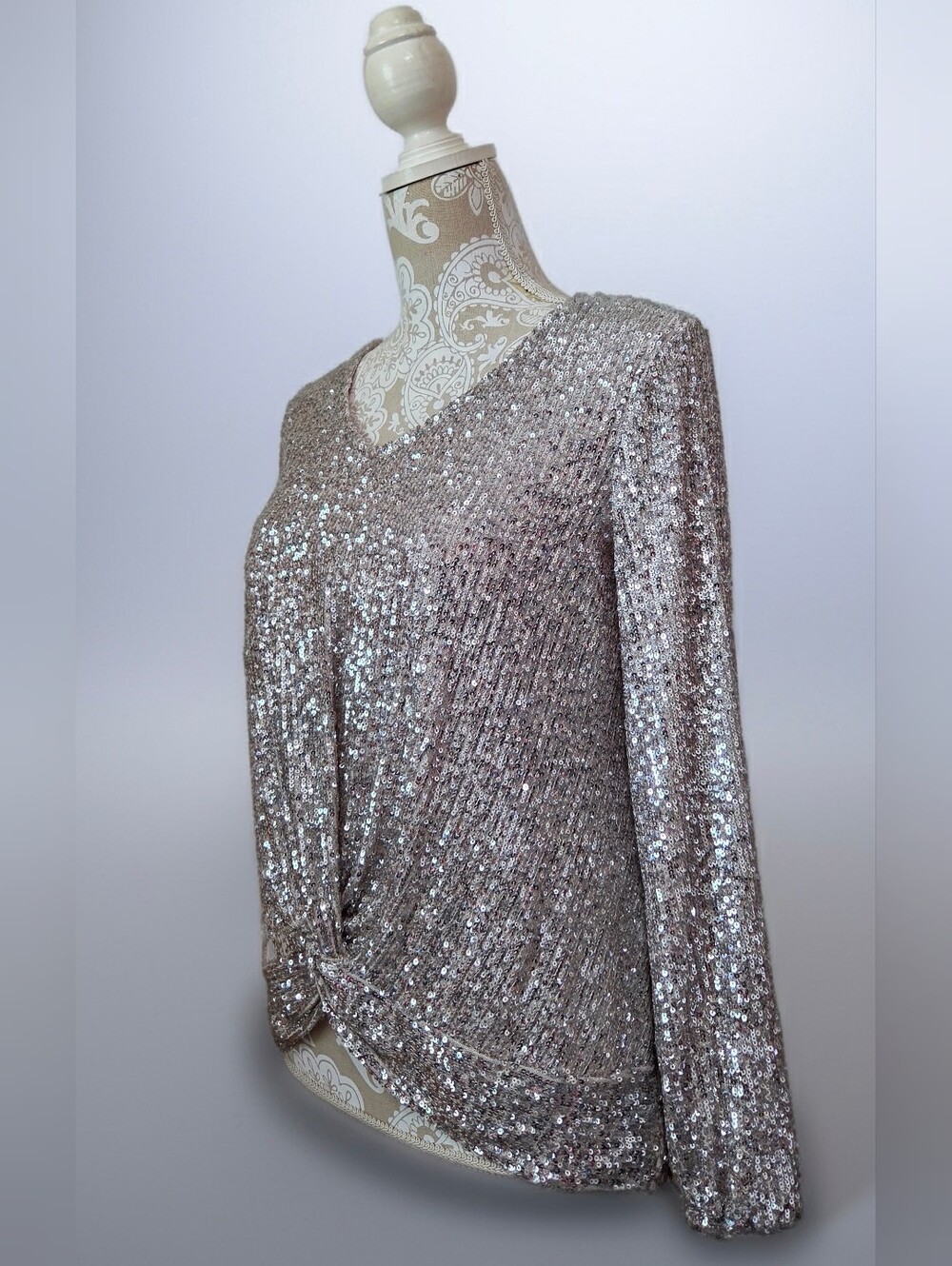 Cable & Guage Champagne/Silver Sequin Twist Holiday Blouse Size M